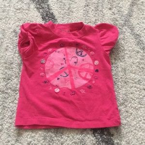 ⚡️$4 FLASH SALE⚡️ Peace Sign Tee 18-24